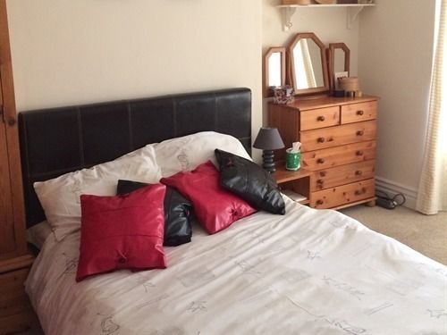 Spacious House, Sleeps 7 People Reading Exteriér fotografie